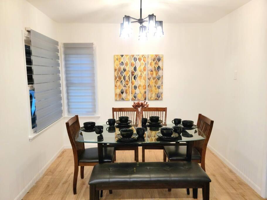 Newly Furnished Pool House Villa ลอสแอนเจลิส ภายนอก รูปภาพ